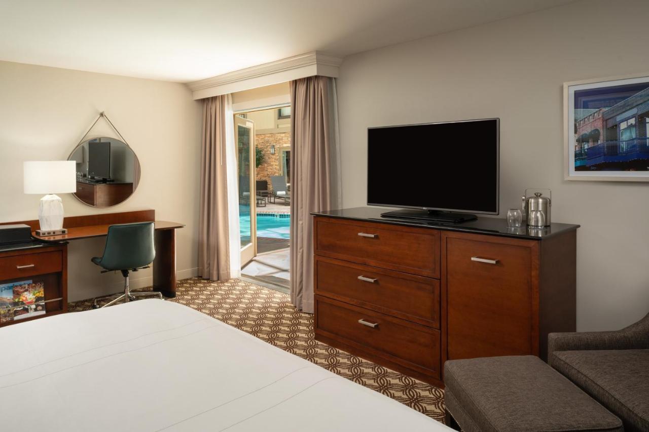 Sheraton Park 3*