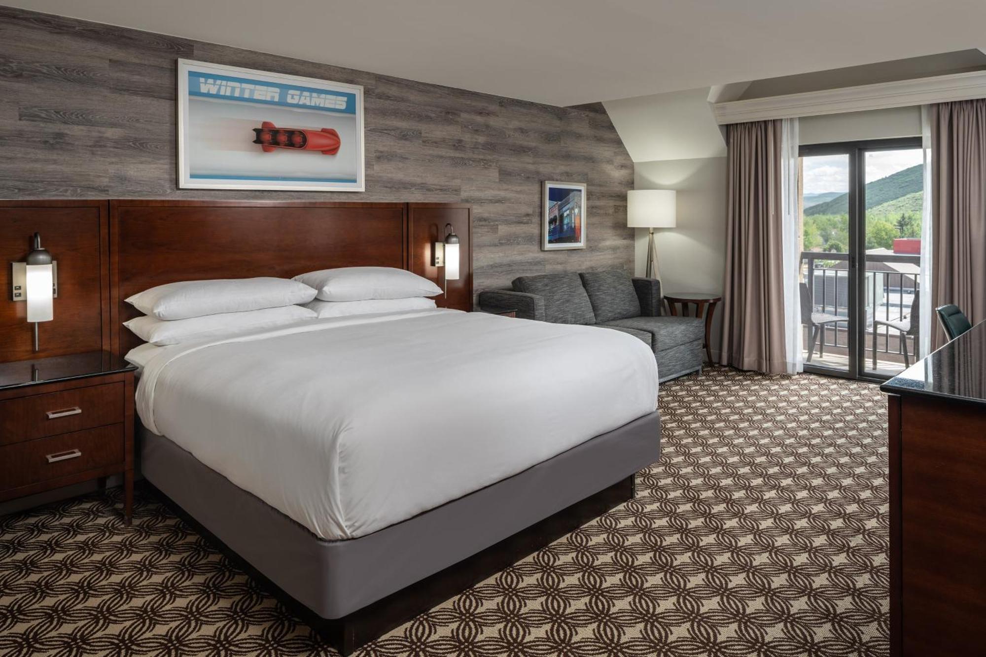 Sheraton Park Hotel 3*